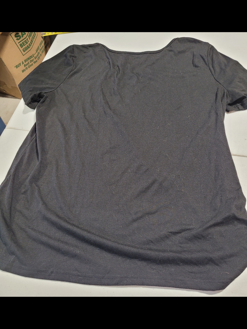Black V-Neck Pocket Tee - Picture 3 of 3